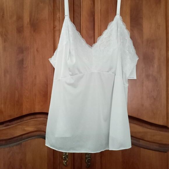 Dixie Belle Plus Size 44 White Cami Nylon Lace 3X Lingerie Camisole Sexy Slinky - Picture 1 of 9